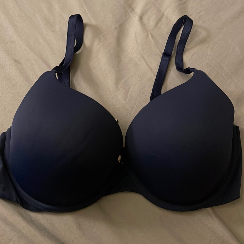 VICTORIA SECERT PERFECT SHAPE BRA 36C
